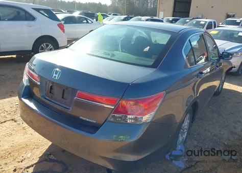 2011 Honda Accord 2.4 Se from USA, damaged, VIN 1HGCP2F68BA041829